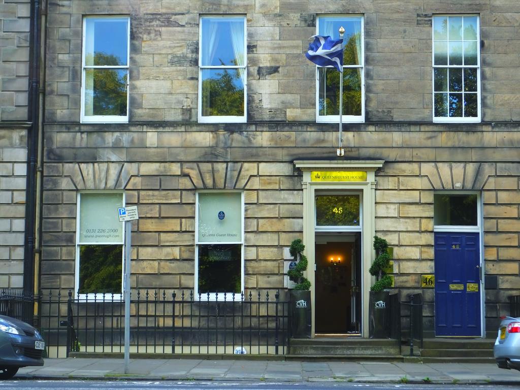 Queens Guest House - Edinburgh — Photos 3